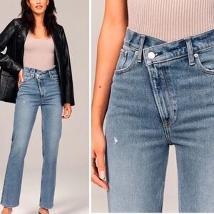 Abercrombie & Fitch the 90's straight ultra rise jeans cross cross waist size 33
